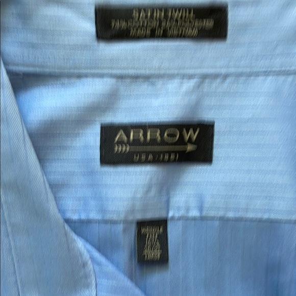 Men's Blue Dress Shirt - Picture 2 of 4